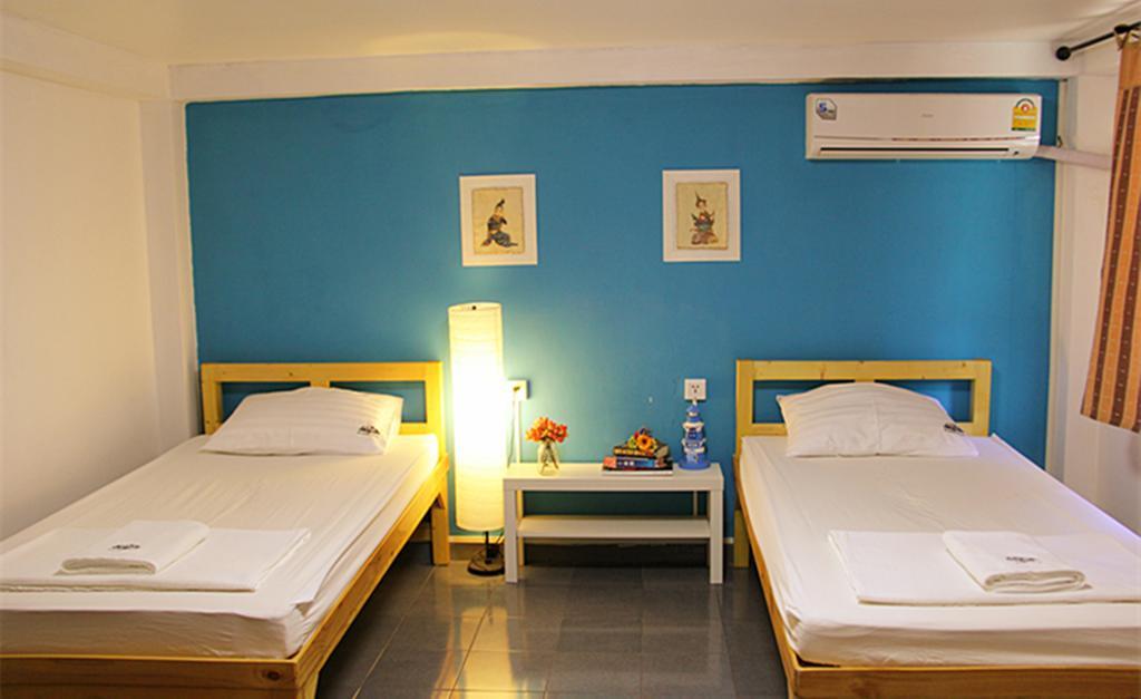 Tree Hostel Bangkok Ngoại thất bức ảnh